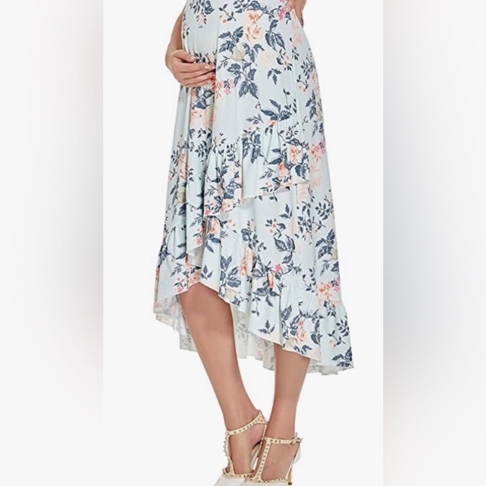 maternity/nursing dress in medium